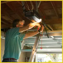 Garage Doors Store Repairs Brookhaven, PA 610-783-3617 - side-opener-08m